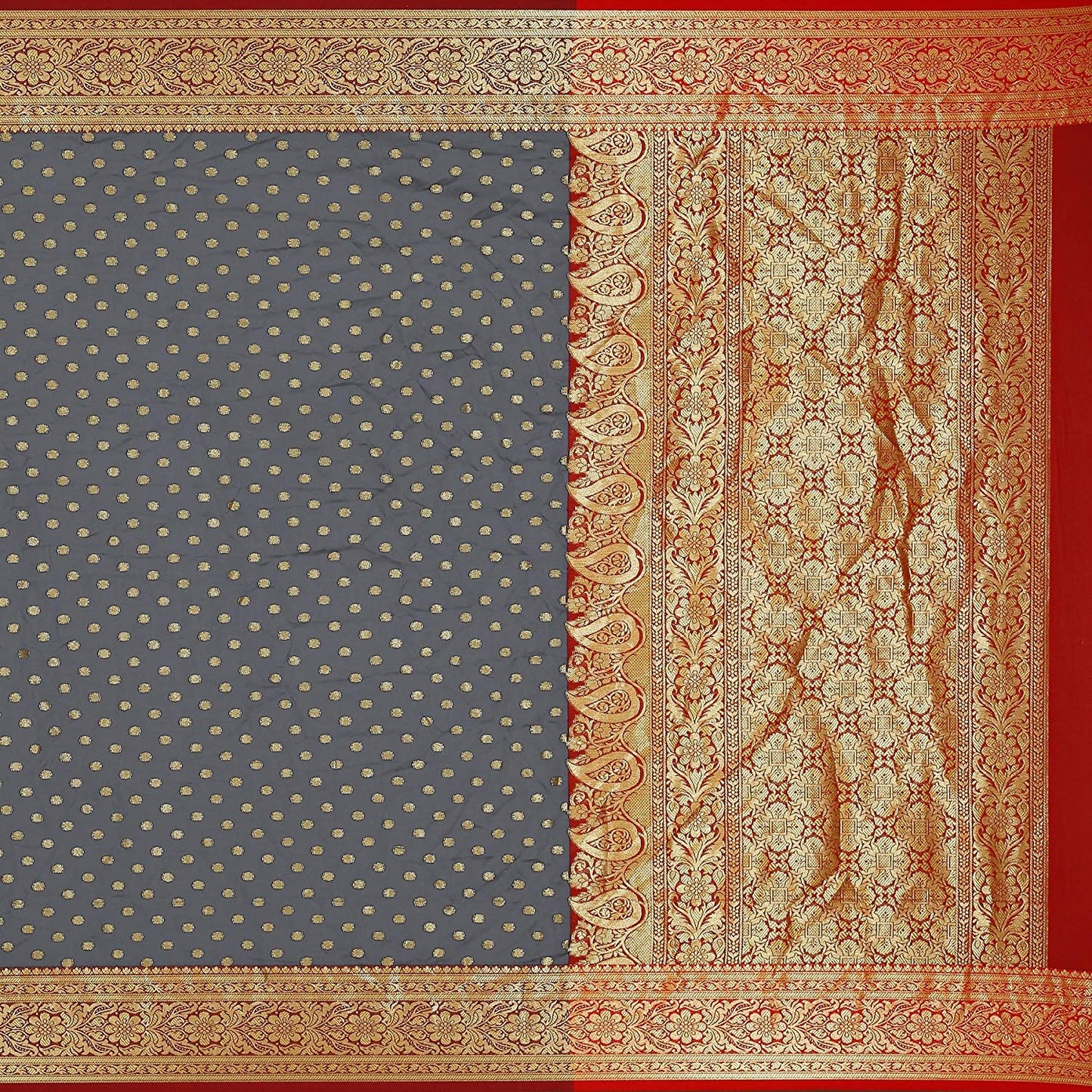 Women's Banarasi Silk Saree With Un-stitched Blouse